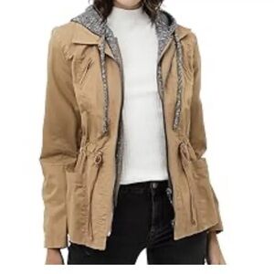 Utility jacket size small